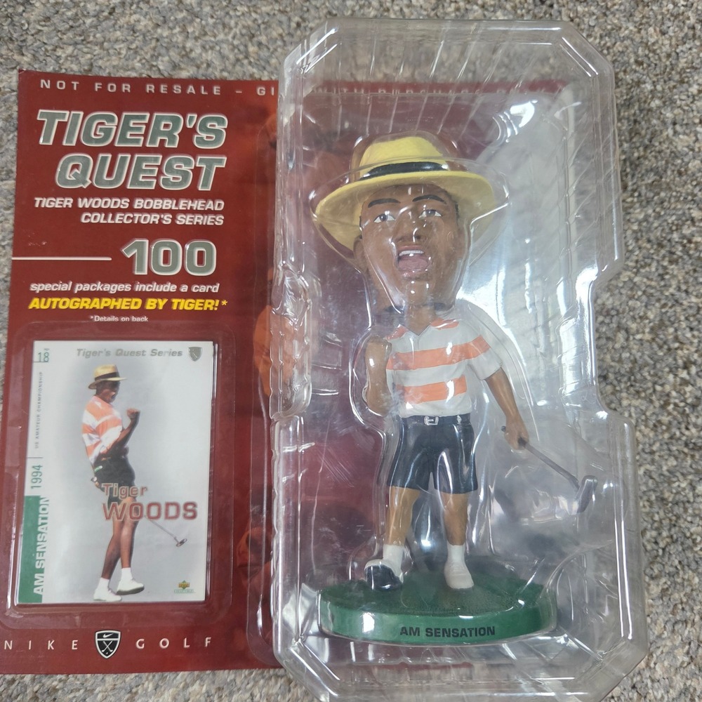 Tiger Woods Bobblehead Upper Deck Nike Golf Tiger's Quest AM Sensation 1994 Card